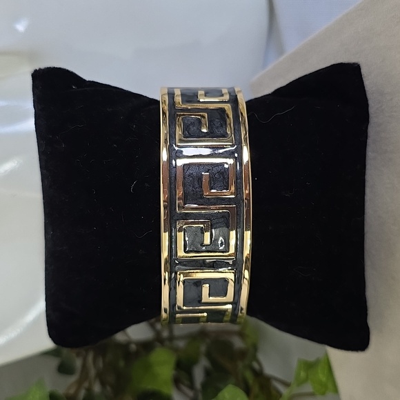 Gold Filled Greek Key Clamper Hinge Bracelet Gold And Black Enamel - Picture 1 of 10